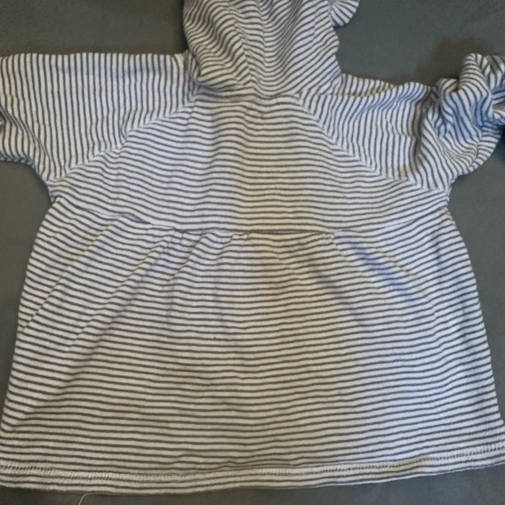 O'Neill Gray and Pink Striped Hoodie Sweatshirt